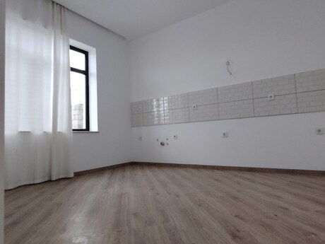 4-room house, 200 m², Binə: 148 000 ₼ 5