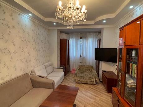 Объявление №6492905 - Хырдалан, Хырдалан, 3-комн., 100 м², 1/5 этаж