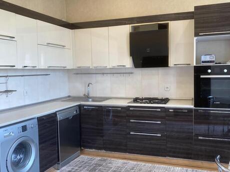 Аренда: 4-комнатная квартира, 83 м², Şah İsmayıl Xətai: 1 000 ₼/мес 5