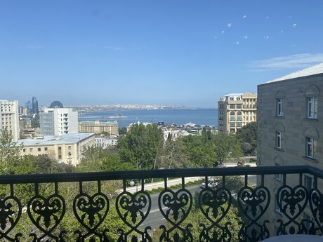 3 İçəri Şəhər