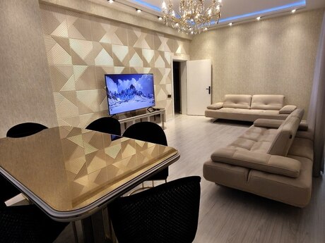 3-room apartment, 125 m², Bakıxanov: 280 000 ₼ 2
