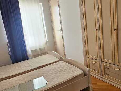 Kirayə 5 otaqlı mənzil, 174 m², Elmlər Akademiyası: 1 300 ₼/ay 3