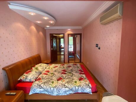 Аренда: 3-комнатная квартира, 100 м², 28 May: 2 000 ₼/мес 5