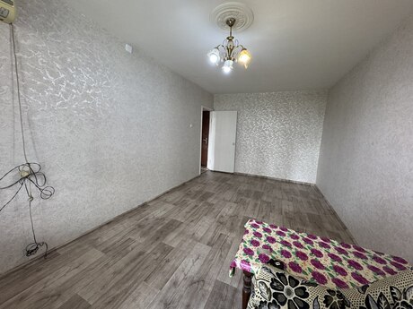 1-room apartment for rent, 35 m², Neftçilər: 400 ₼/mo 2