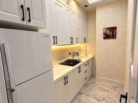 Nərimanovda 2 otaqlı yeni tikili mənzil kirayə verilir, 80 m², 1 000 AZN/ay, şəkil 4 / 6