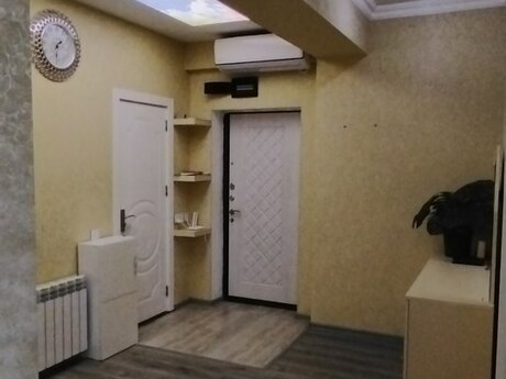 3 otaq · 92 m² · 1/9 mərtəbə, Qurtuluş 93
