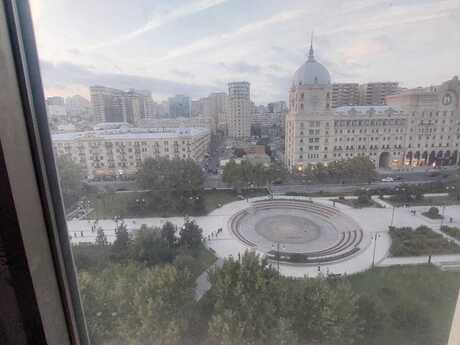 4-room apartment, 247 m², Nizami: 830 000 ₼ 4