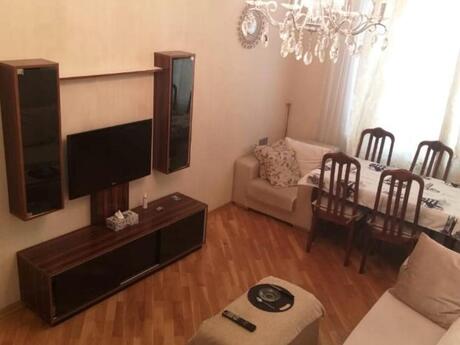 2-комн. · 80 m²