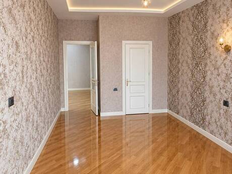 4-room new-build apartment for rent in 28 May, 160 m², 1 000 AZN/mo, photo 5 / 9