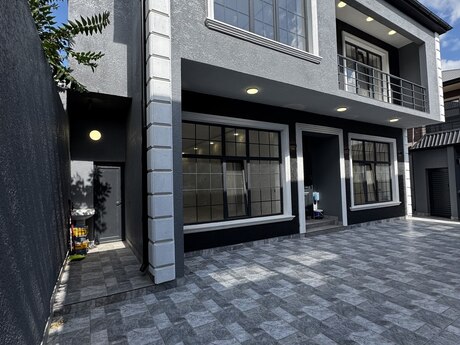 4 otaq · 156 m², Binə