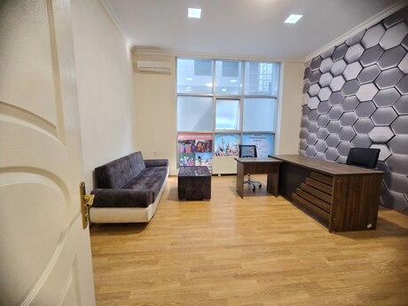 Elan №6493515 - Bakı, Nərimanov r., 2 otaqlı, 70 m²