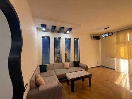 Elan №6493520 - Bakı, Nəriman Nərimanov m., 3 otaqlı, 130 m², 8/16 mərtəbə