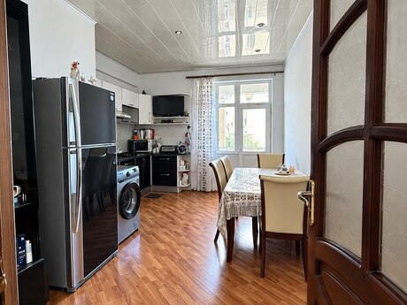 2 otaqlı mənzil, 100 m², İnşaatçılar: 275 000 ₼ 3