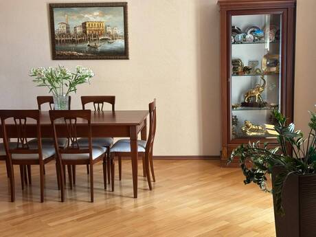 5-room apartment, 220 m², Nizami: 550 000 ₼ 5