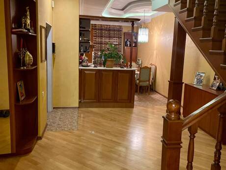 5-room apartment, 220 m², Nizami: 550 000 ₼ 4