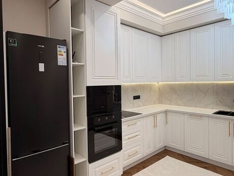 3-room apartment for rent, 90 m², 8 Noyabr: 1 500 ₼/mo 5