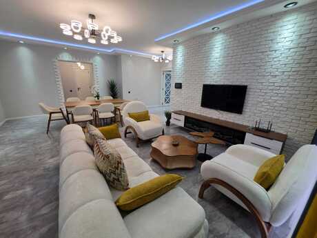 Elan №6493671 - Bakı, 8 Noyabr m., 3 otaqlı, 148 m², 11/27 mərtəbə