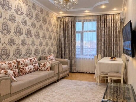 2-room apartment for rent, 100 m², Şah İsmayıl Xətai: 80 ₼/mo 2