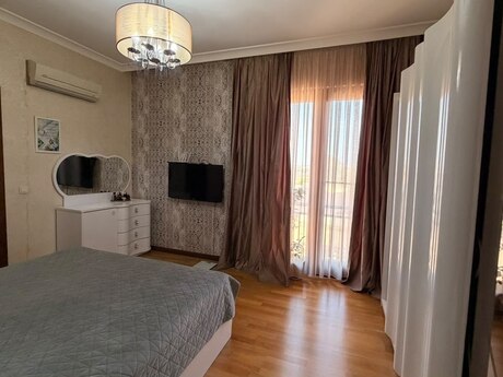 4 otaqlı mənzil, 115 m², Binə: 230 000 ₼ 5