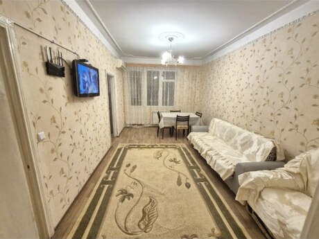 Объявление №6493692 - Баку, м. Мемар Аджеми, 2-комн., 50 м², 5/5 этаж