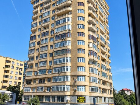 Объявление №6493704 - Баку, м. 20 января, 3-комн., 136 м², 12/18 этаж