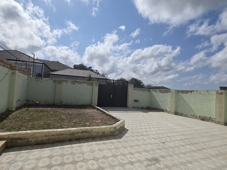 3 otaqlı həyət evi, 115 m², Binə: 92 000 ₼ 2