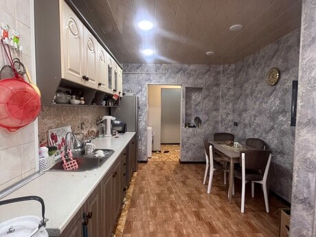 Продаётся 3-комнатная квартира в новостройке, Yeni Yasamal, 70 м², 178 000 AZN, фото 3 / 10