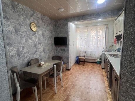 Продаётся 3-комнатная квартира в новостройке, Yeni Yasamal, 70 м², 178 000 AZN, фото 5 / 10