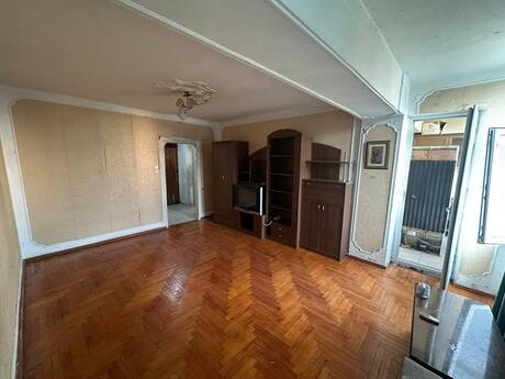 Elan №6493765 - Bakı, Gənclik m., 2 otaqlı, 45 m², 8/10 mərtəbə