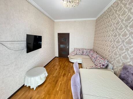 2-room apartment, 58 m², Massiv D: 130 000 ₼ 3