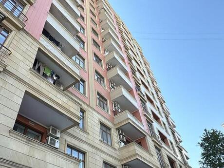 Elan №6493828 - Bakı, Nərimanov r., 3 otaqlı, 141 m², 10/15 mərtəbə