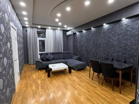 Elan №6493874 - Bakı, Memar Əcəmi m., 2 otaqlı, 85 m², 15/18 mərtəbə
