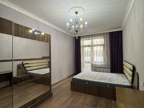 4-комнатная квартира, 150 м², Main MTK: 300 000 ₼ 3