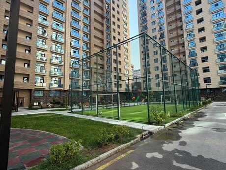 Elan №6493873 - Bakı, 28 May m., 2 otaqlı, 75 m², 2/17 mərtəbə
