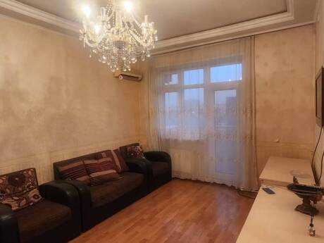 Elan №6493915 - Bakı, İnşaatçılar m., 2 otaqlı, 60 m², 18/24 mərtəbə