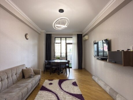 3 otaq · 93 m²