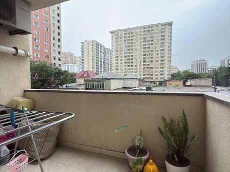 Nəsimidə 3 otaqlı yeni tikili mənzil satılır, 93 m², 235 000 AZN, şəkil 3 / 12