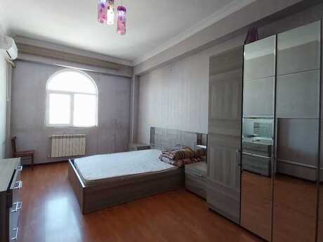 3 otaq · 90 m² · 17/18 mərtəbə, Həzi Aslanov
