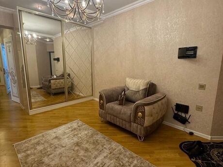 Kirayə 3 otaqlı mənzil, 130 m², 8 Noyabr: 1 000 ₼/ay 5