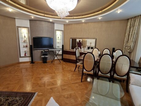 Продаётся 4-комнатная квартира в новостройке, Nizami, 180 м², 640 000 AZN, фото 3 / 12