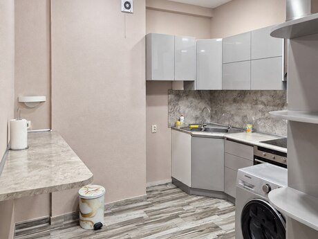 3 otaqlı mənzil, 92 m², 28 May: 285 000 ₼ 5