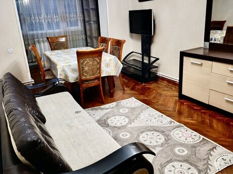 Elan №6494034 - Bakı, Nəriman Nərimanov m., 3 otaqlı, 80 m², 3/5 mərtəbə