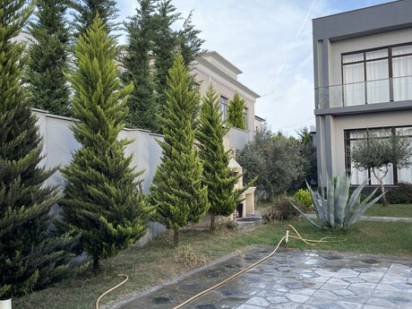 Mərdəkanda 6 otaqlı həyət evi kirayə verilir, 400 m², 1 000 AZN/ay, şəkil 2 / 12
