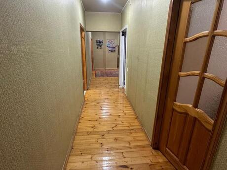 3 otaq · 138 m² · 8/18 mərtəbə, Həzi Aslanov