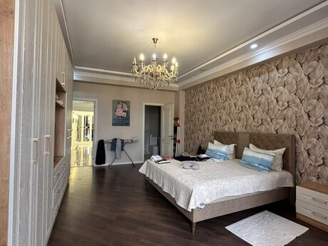 3 otaqlı mənzil, 164 m², 8-ci mikrorayon: 535 000 ₼ 4