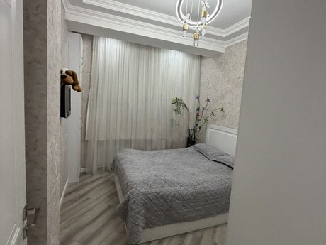 Объявление №6494070 - Баку, м. Ази Асланов, 3-комн., 91 м², 2/16 этаж