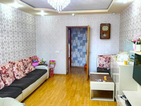 3-room apartment, 80 m², Bakıxanov: 190 000 ₼ 2