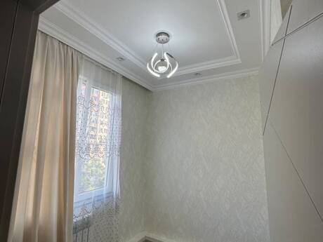 Elan №6494168 - Bakı, Memar Əcəmi m., 2 otaqlı, 34 m², 5/5 mərtəbə