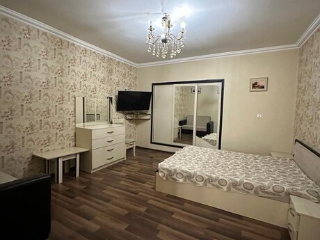 1-комнатная квартира, 24 м², 28 May: 150 000 ₼ 4