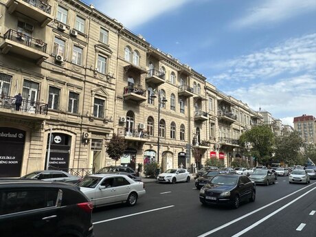 1-комнатная квартира, 24 м², 28 May: 150 000 ₼ 2